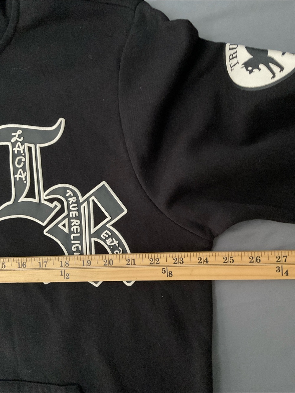 True Religion Men’s Black Graphic Zip-Up Hoodie Size XL - Picture 7 of 7